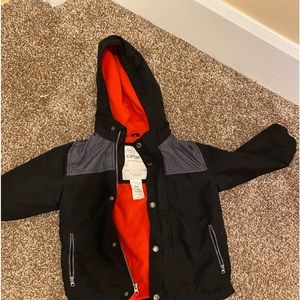 Boys size 4 jacket light weight perfect for Fall weather !